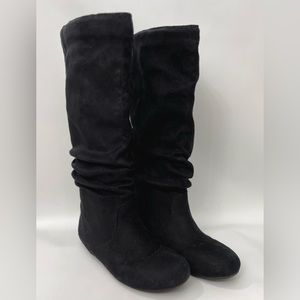TOP Moda black suede slouchy knee high boot size 6.5